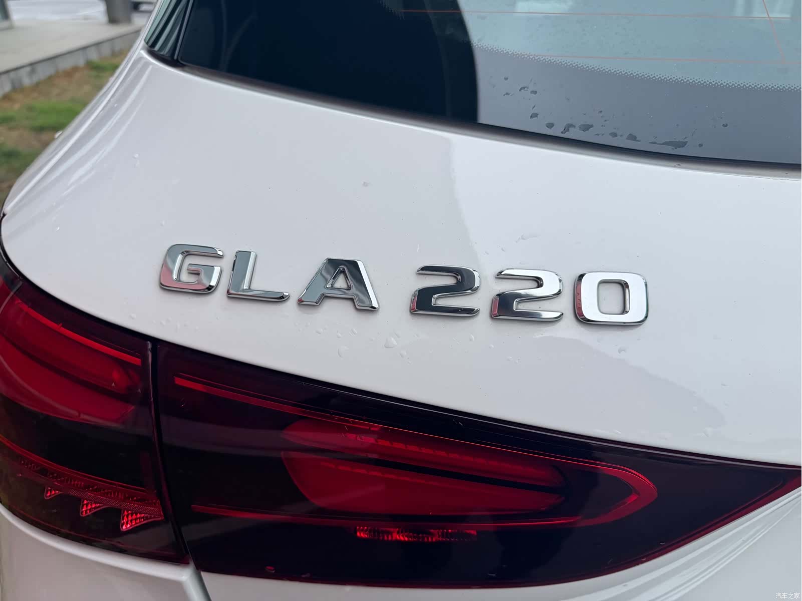 Mercedes-Benz GLA, 2024 16