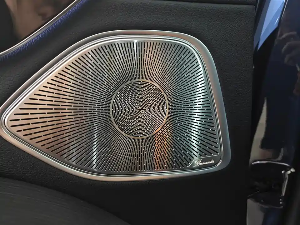 Mercedes-Benz EQS SUV