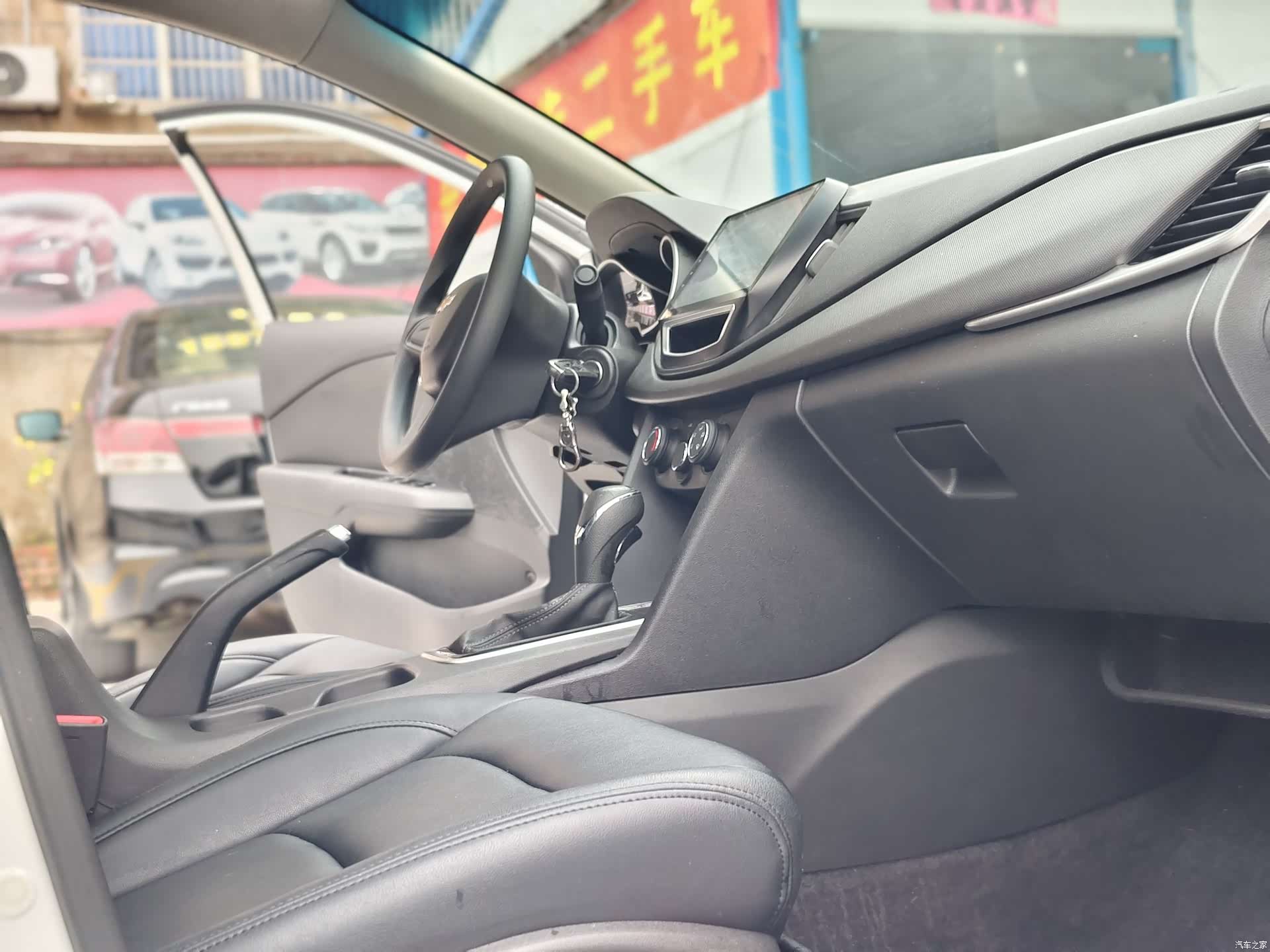 Chevrolet 320, 2018 12