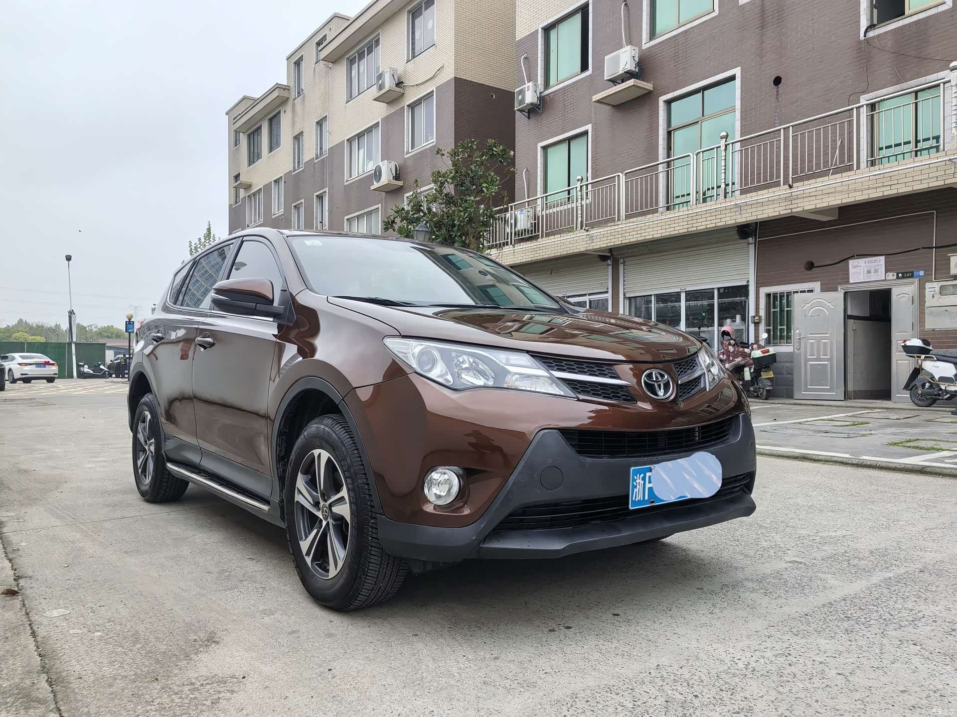 Toyota RAV4, 2016 1