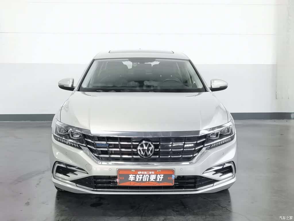 Volkswagen Passat, 2021 3