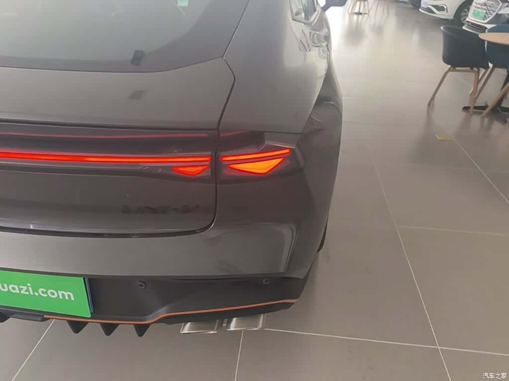 Changan UNI-V, 2025 8