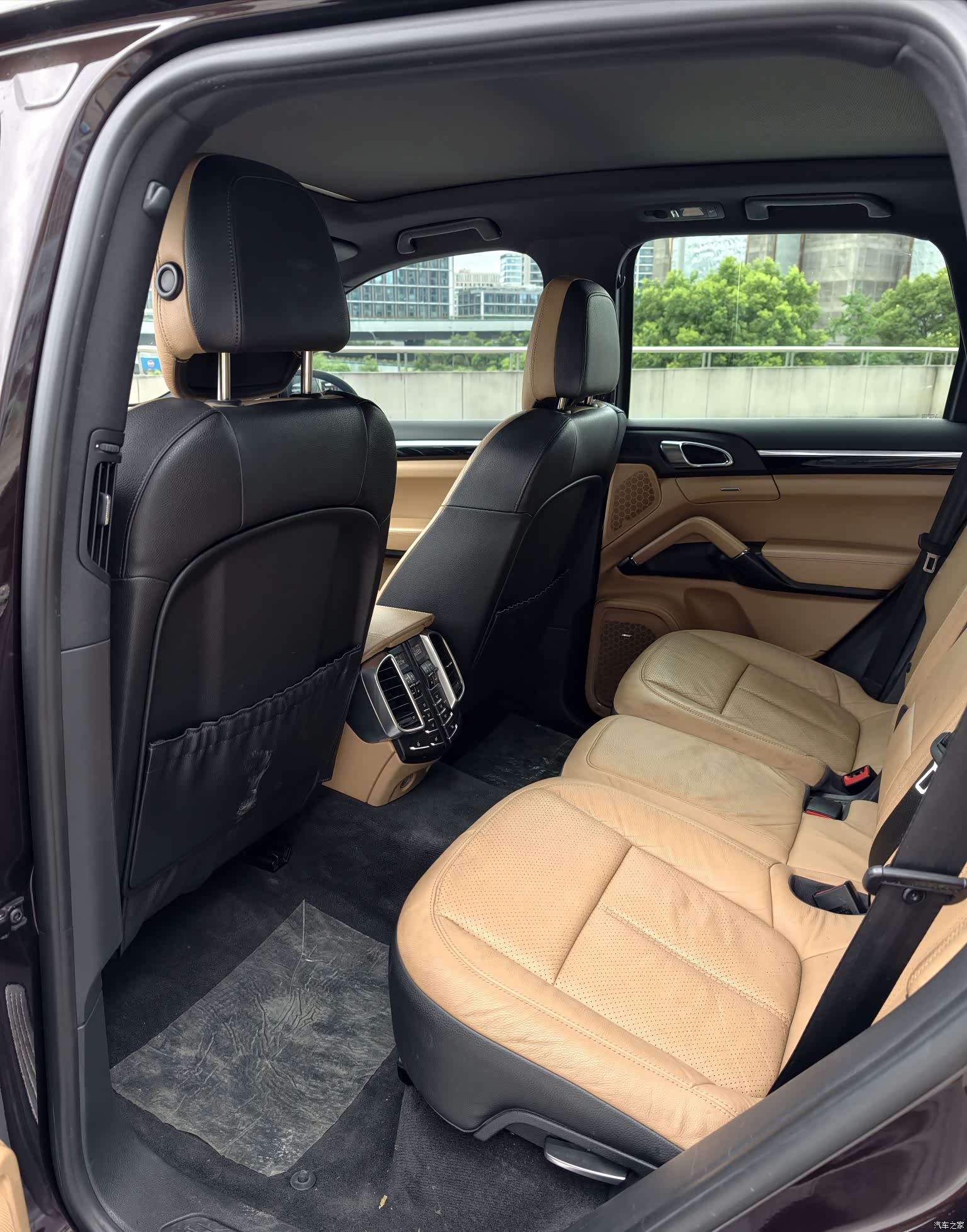 Porsche Cayenne, 2014 11