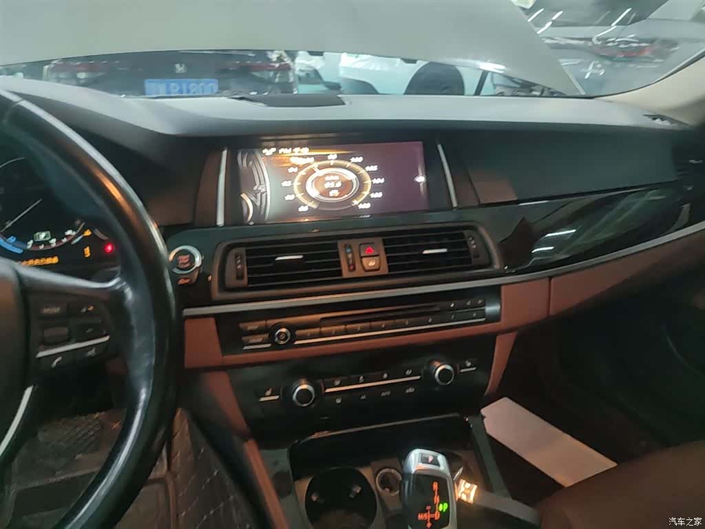 BMW 5 Series, 2016 13
