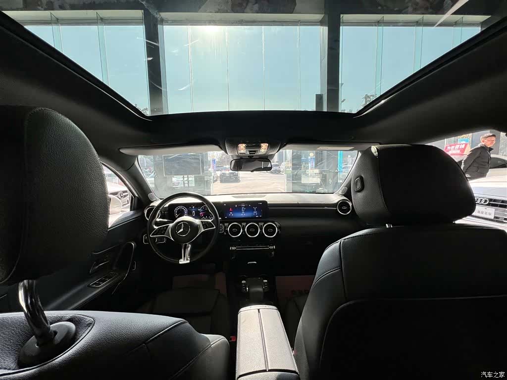 Mercedes-Benz A-Class, 2023 24