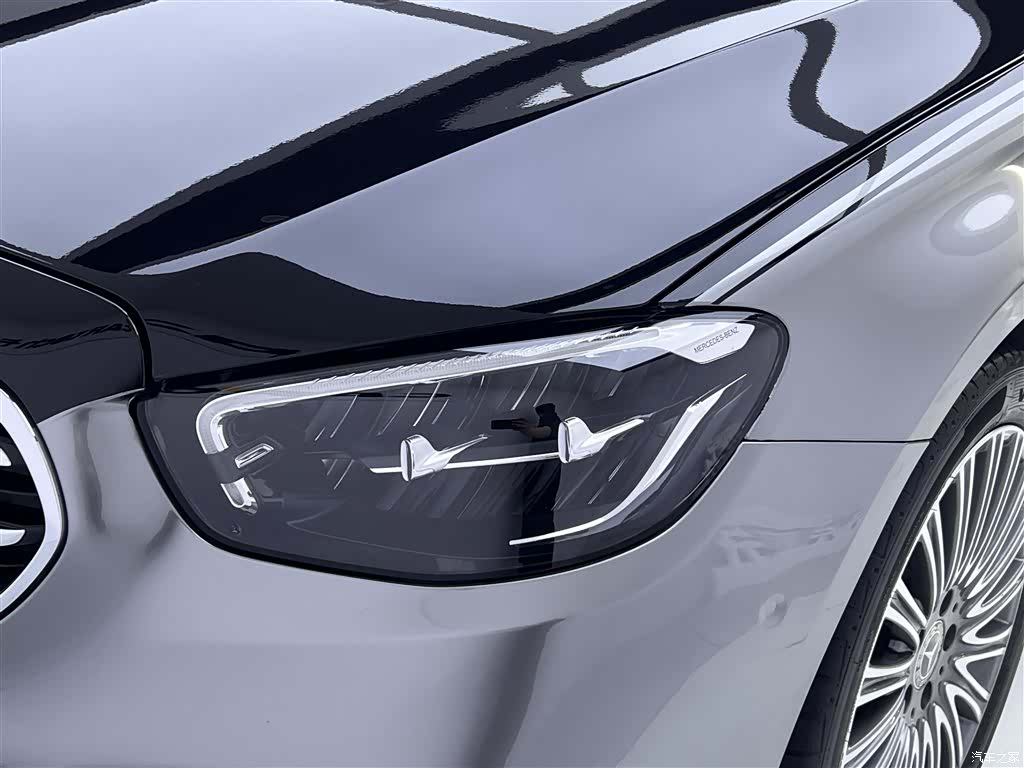 Mercedes-Benz E-Class, 2023 9