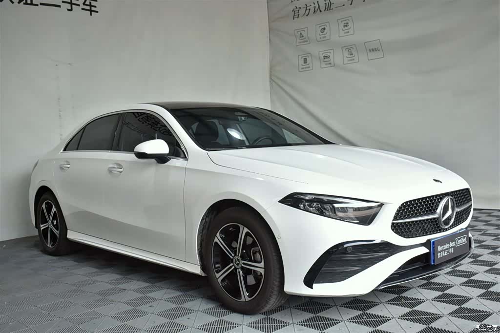 Mercedes-Benz A-Class, 2024 3