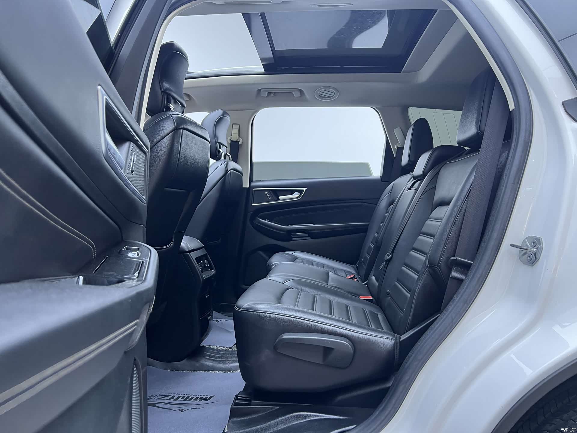 Ford Edge, 2017 21