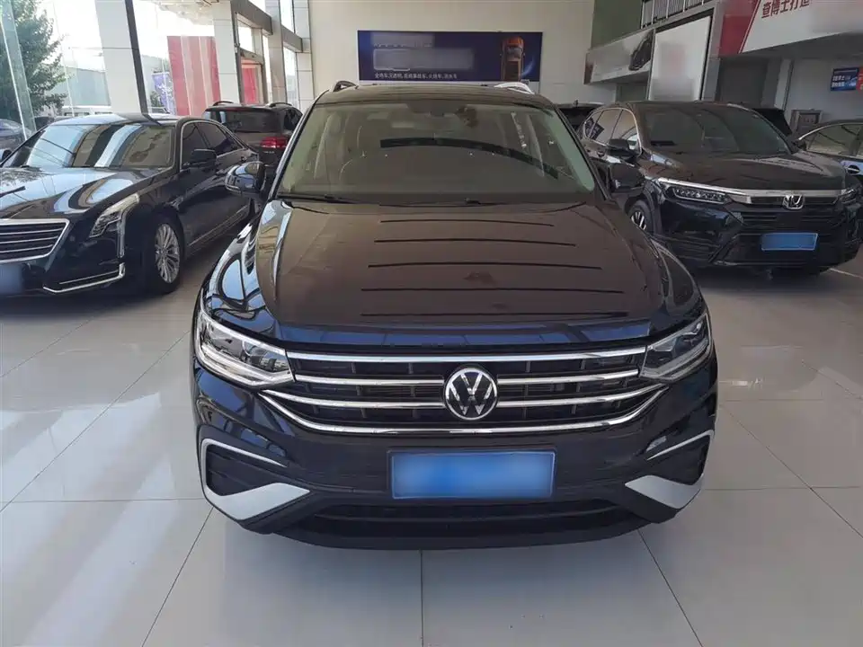 Volkswagen Tiguan L Volkswagen Tiguan L