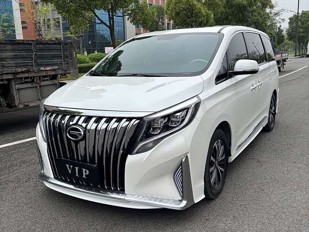 GAC M8