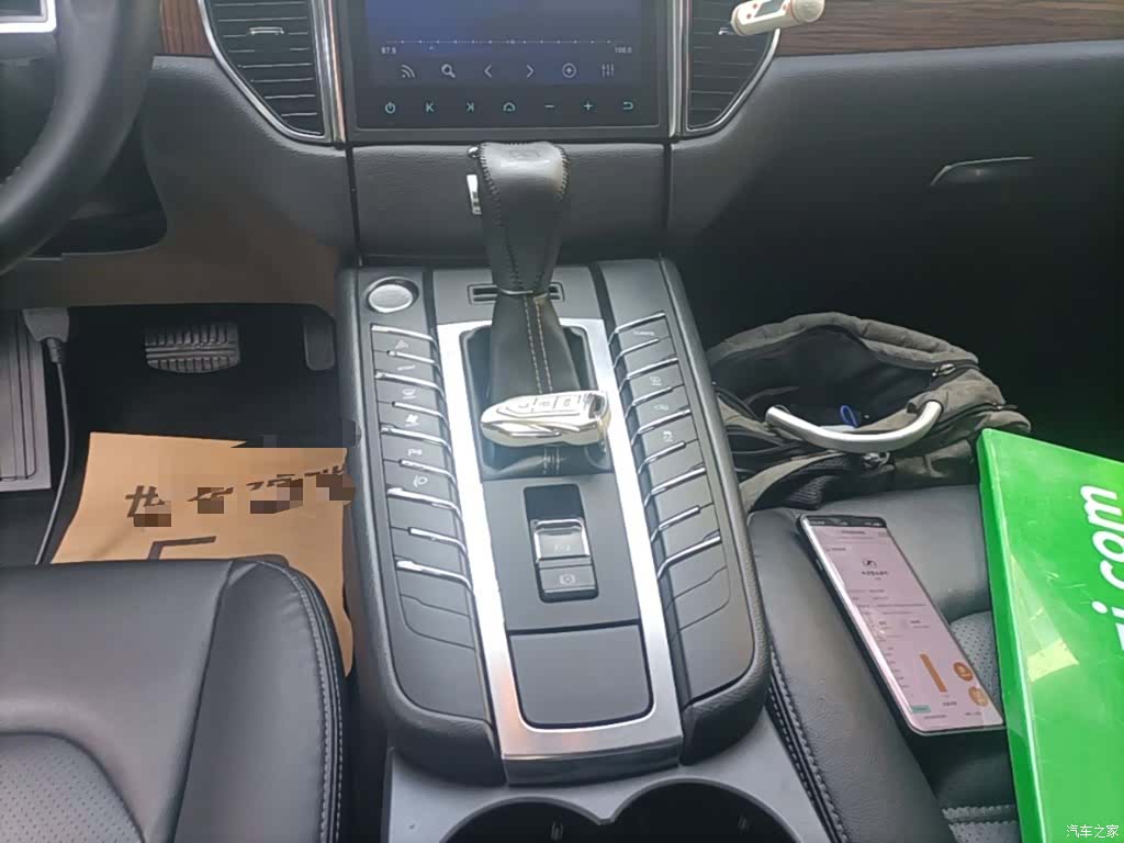 Zotye SR9, 2017 14