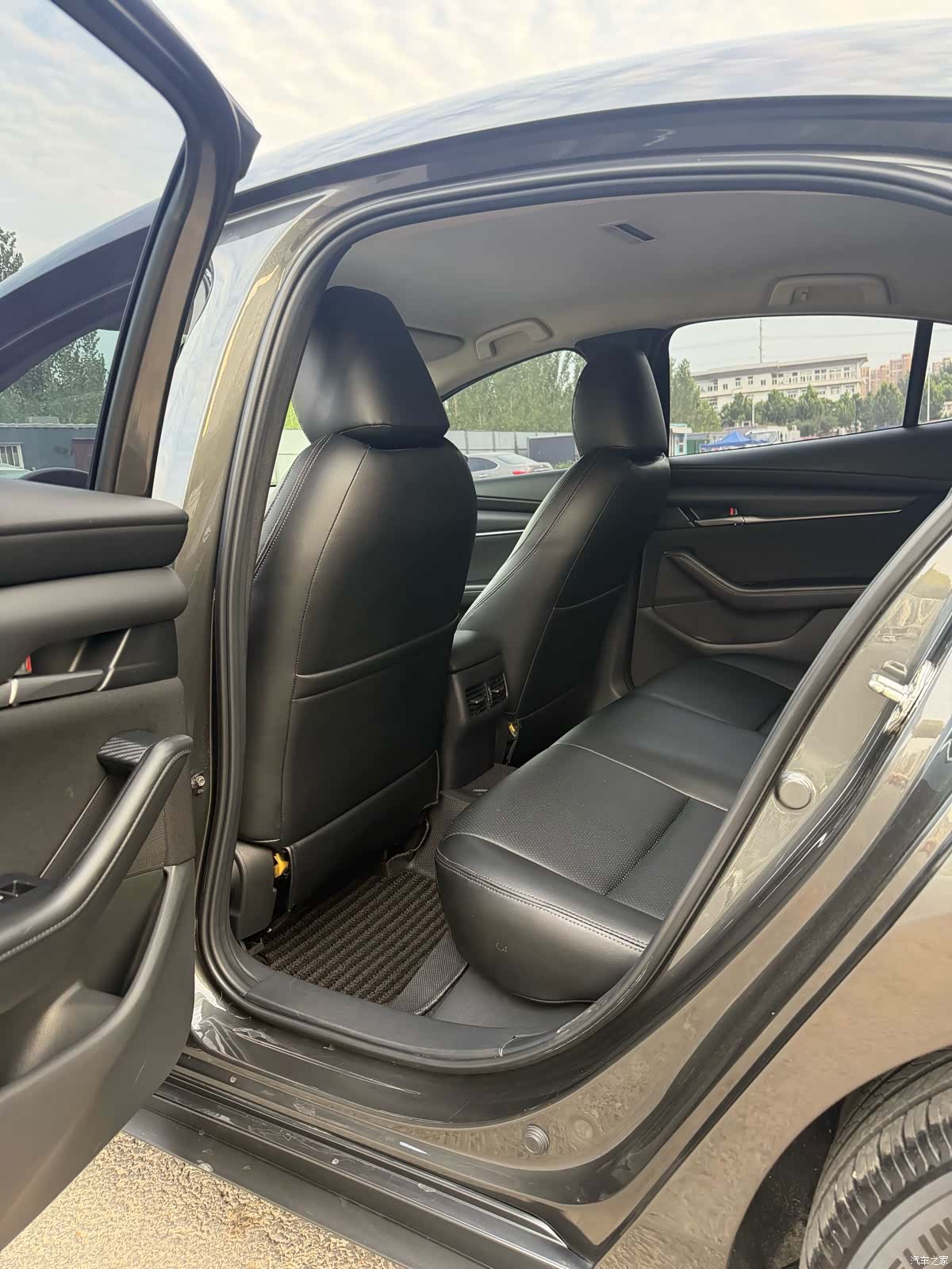 Mazda Mazda3, 2022 8