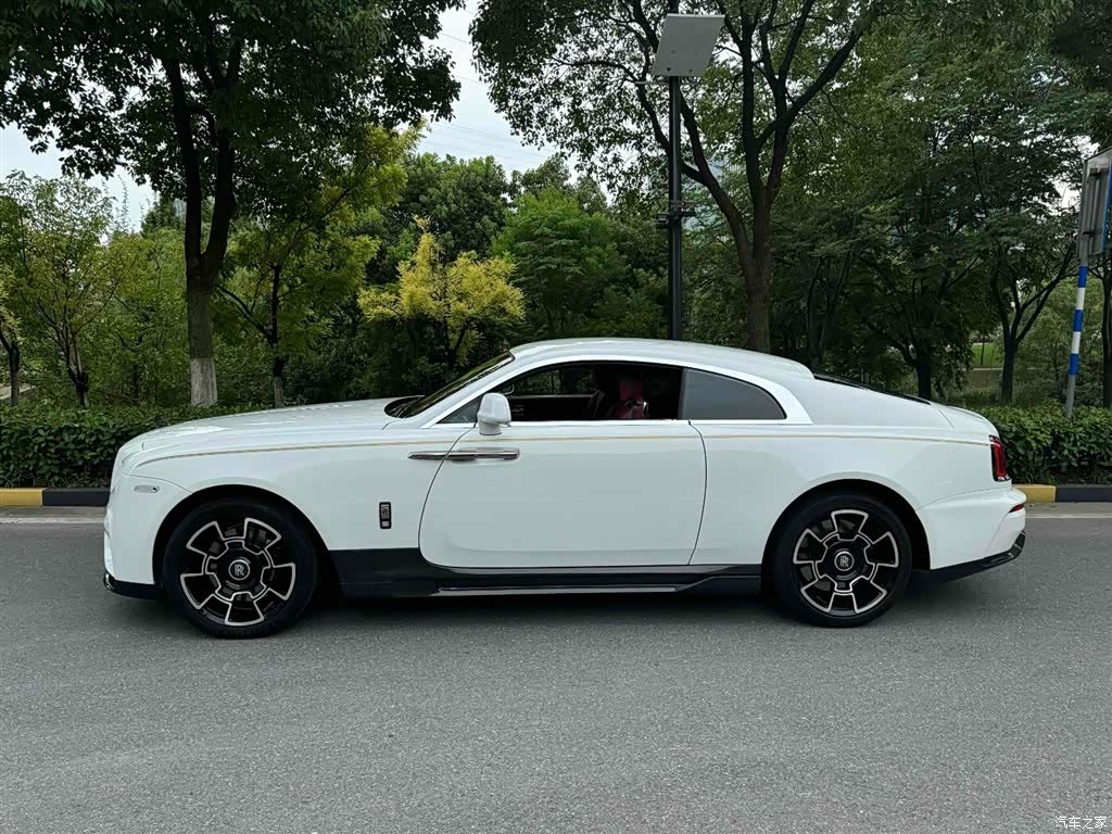 Rolls-Royce Wraith, 2019 4