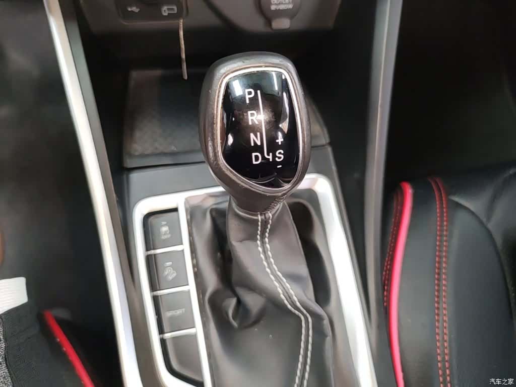 Geely X3, 2019 14