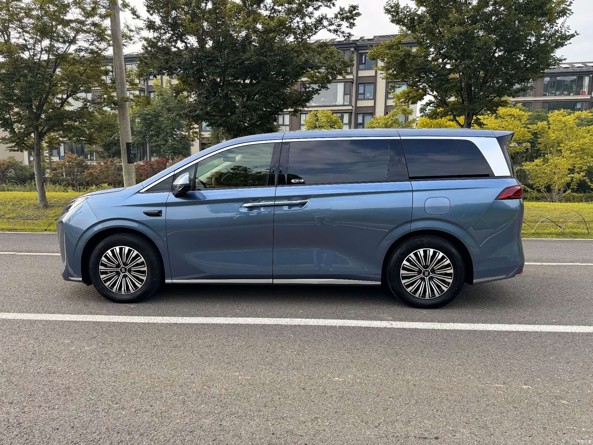 BYD Xia, 2025 7