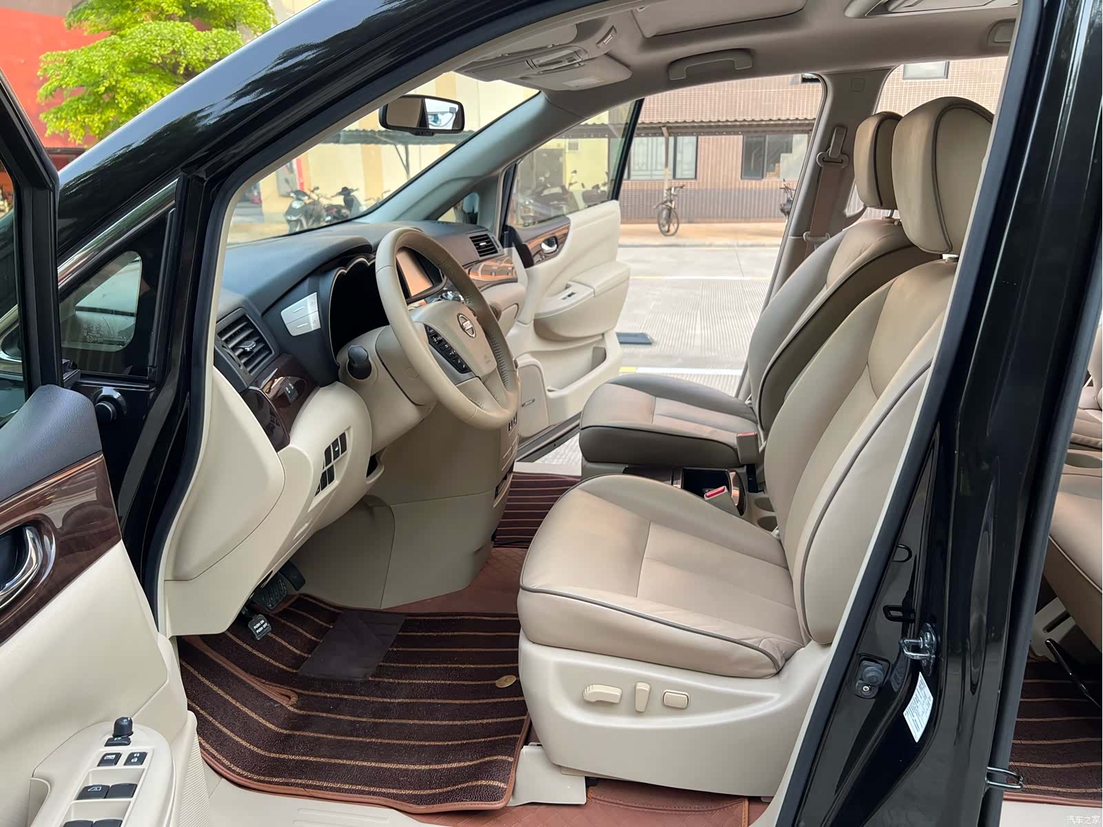 Nissan SL, 2017 6