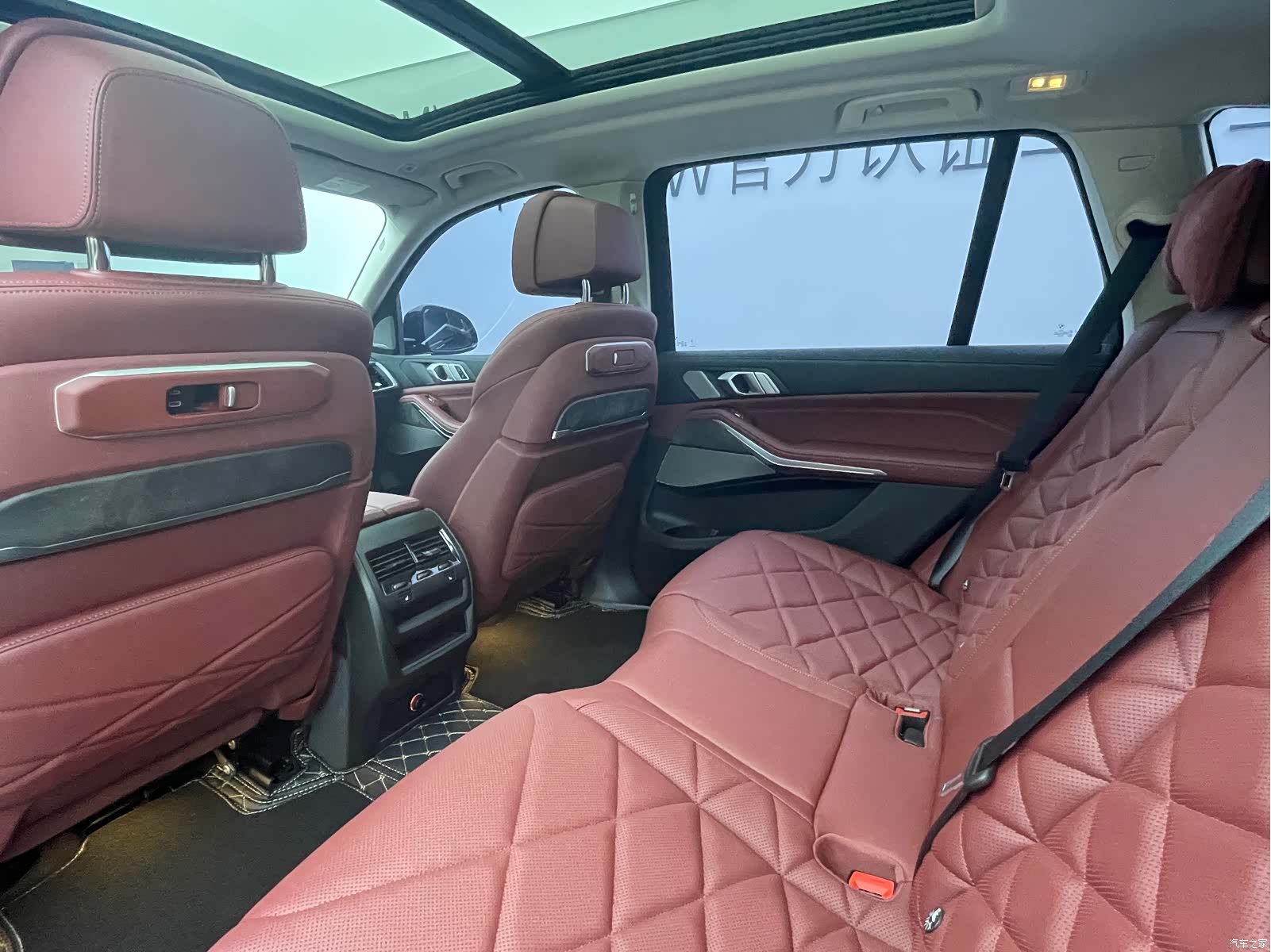 BMW X5, 2026 9