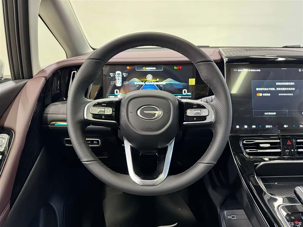 Trumpchi M8, 2024 12