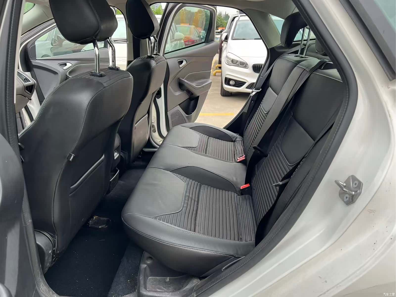 Ford Focus, 2016 все фото