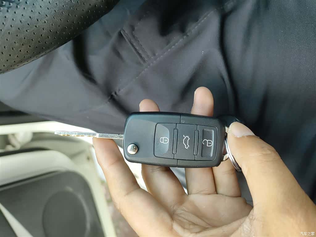 Ford Kuga, 2016 12