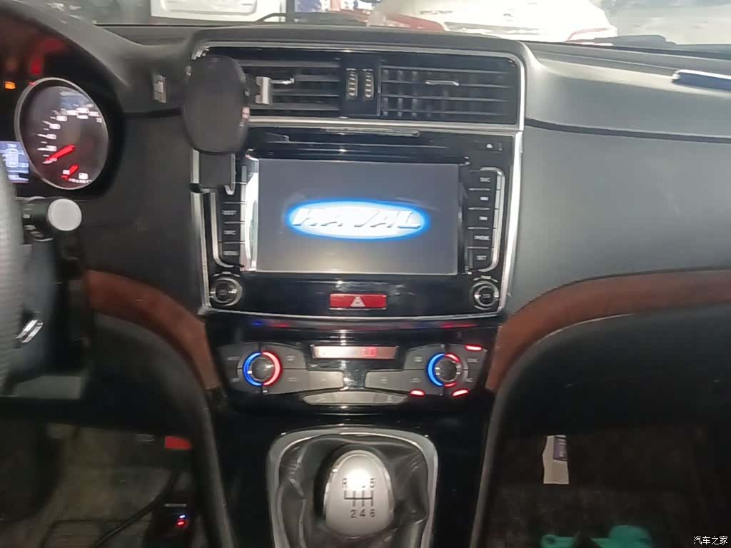 Haval H6, 2017 13