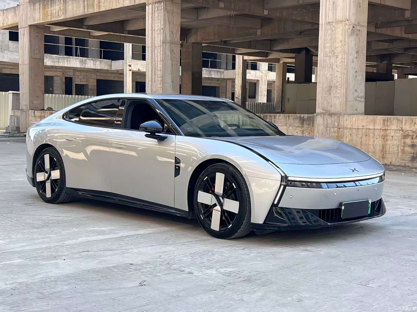 Xpeng P7, 2025 3