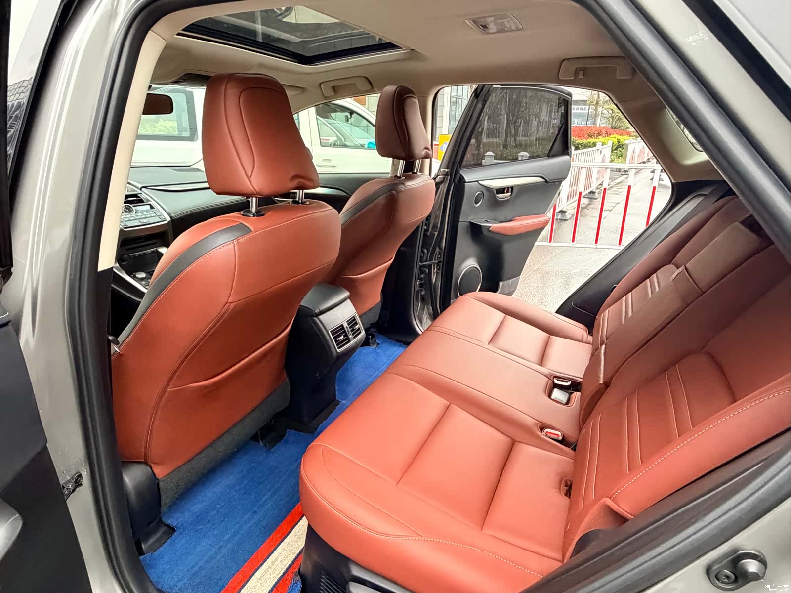 Lexus NX, 2017 8