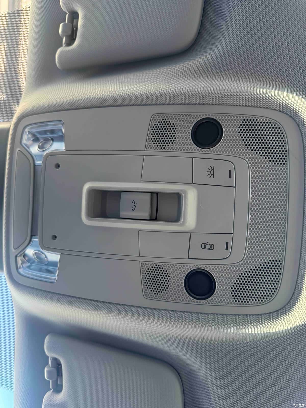 Audi Q2L, 2021 14