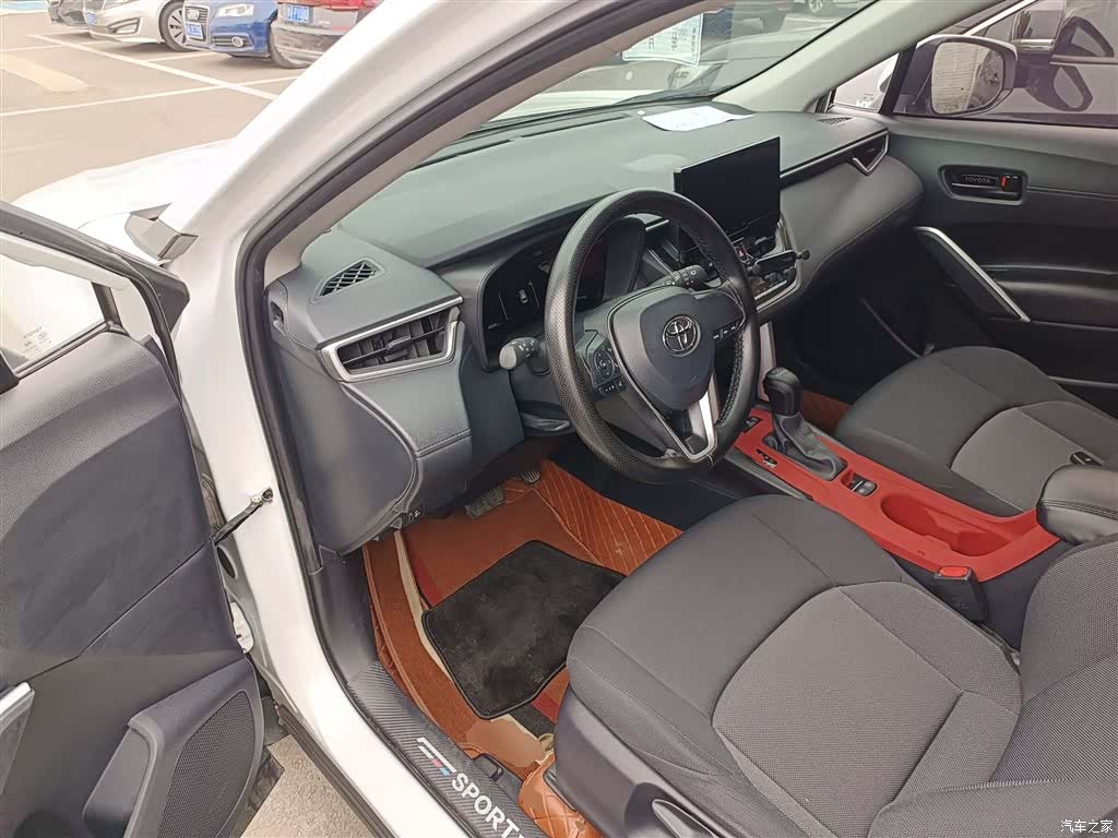 Toyota Frontlander, 2023 12