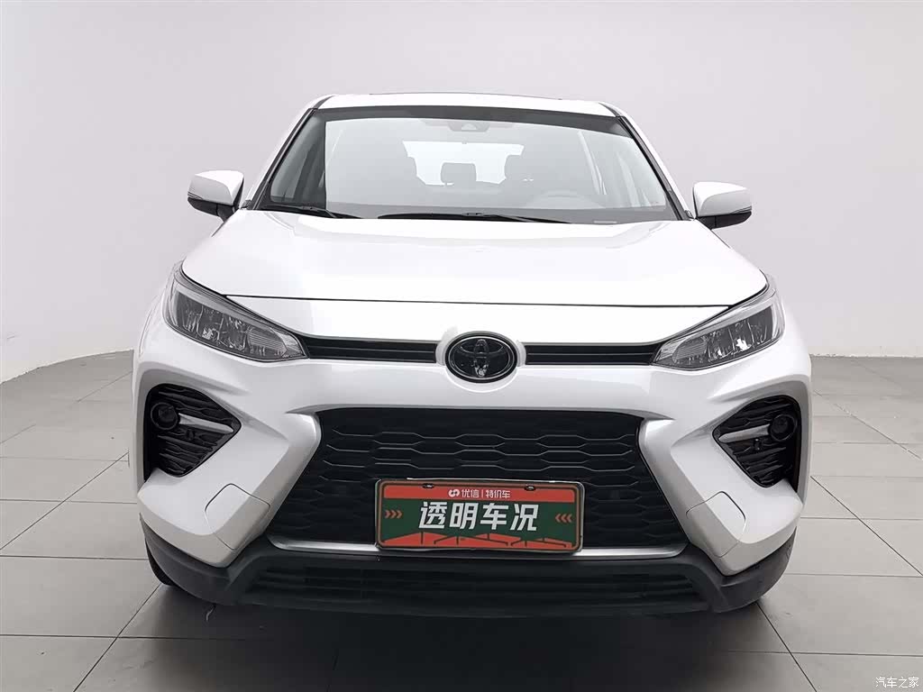 Toyota Wildlander, 2021 3