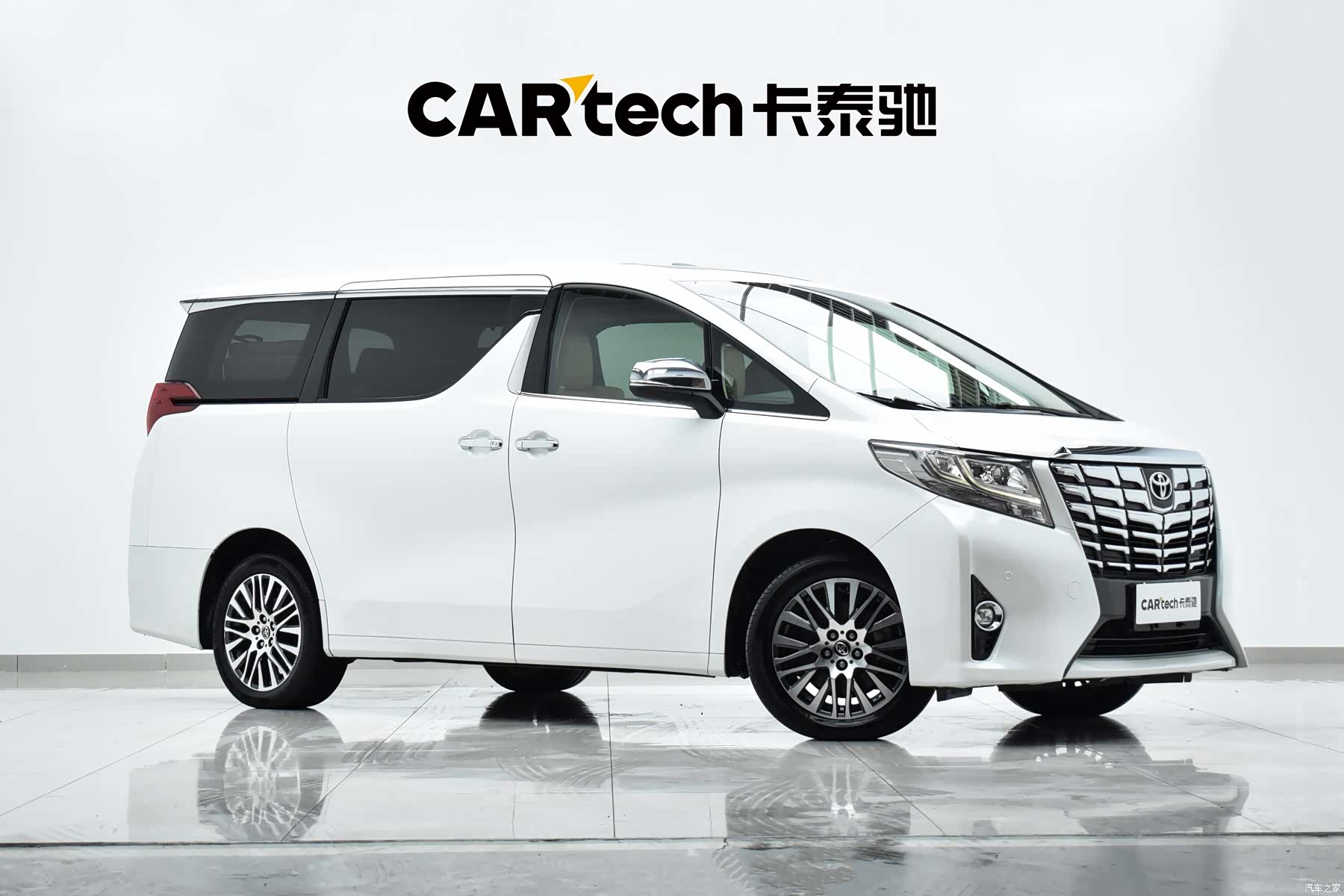 Toyota Alphard, 2017 3