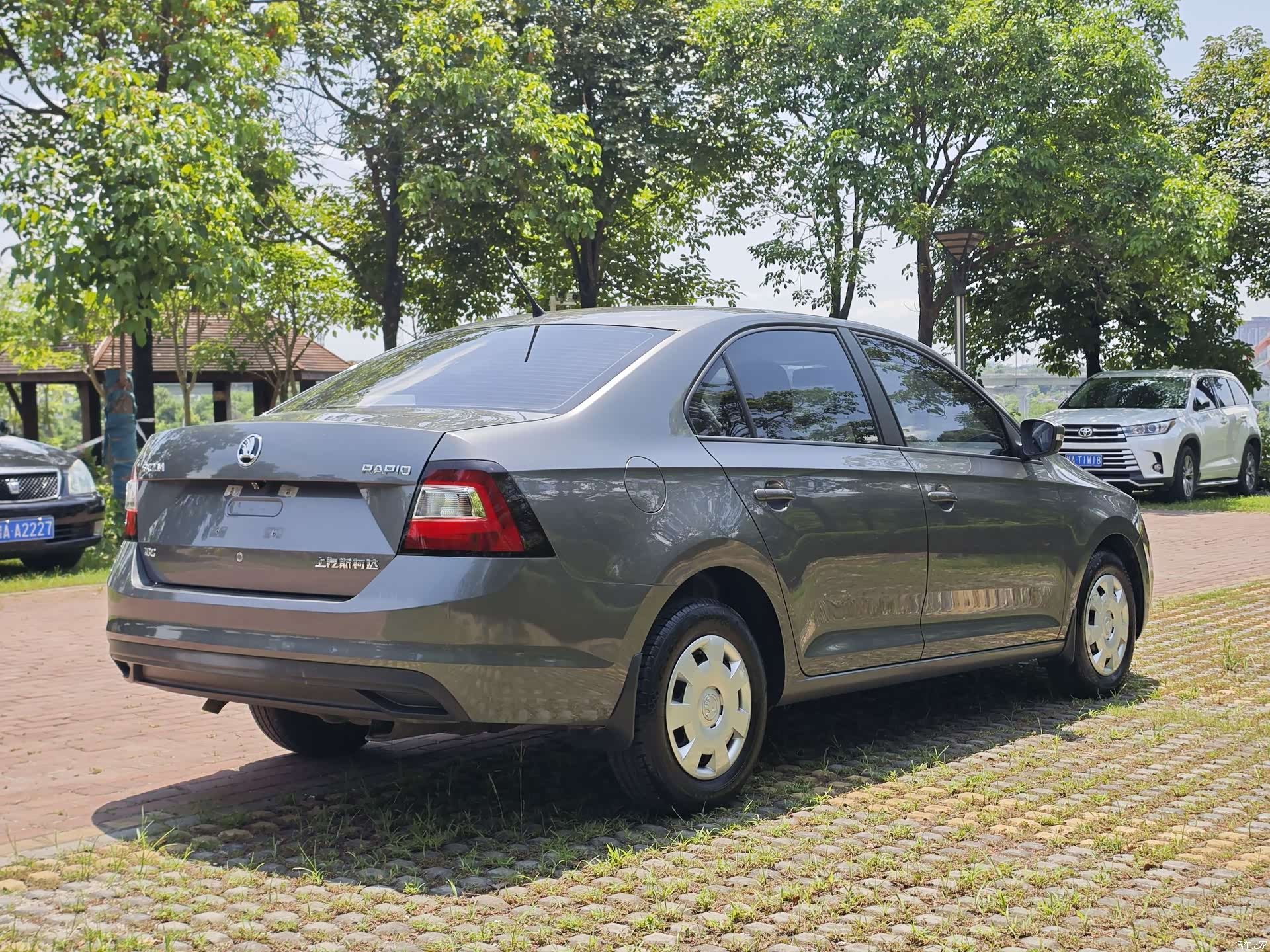 Skoda Rapid, 2018 7
