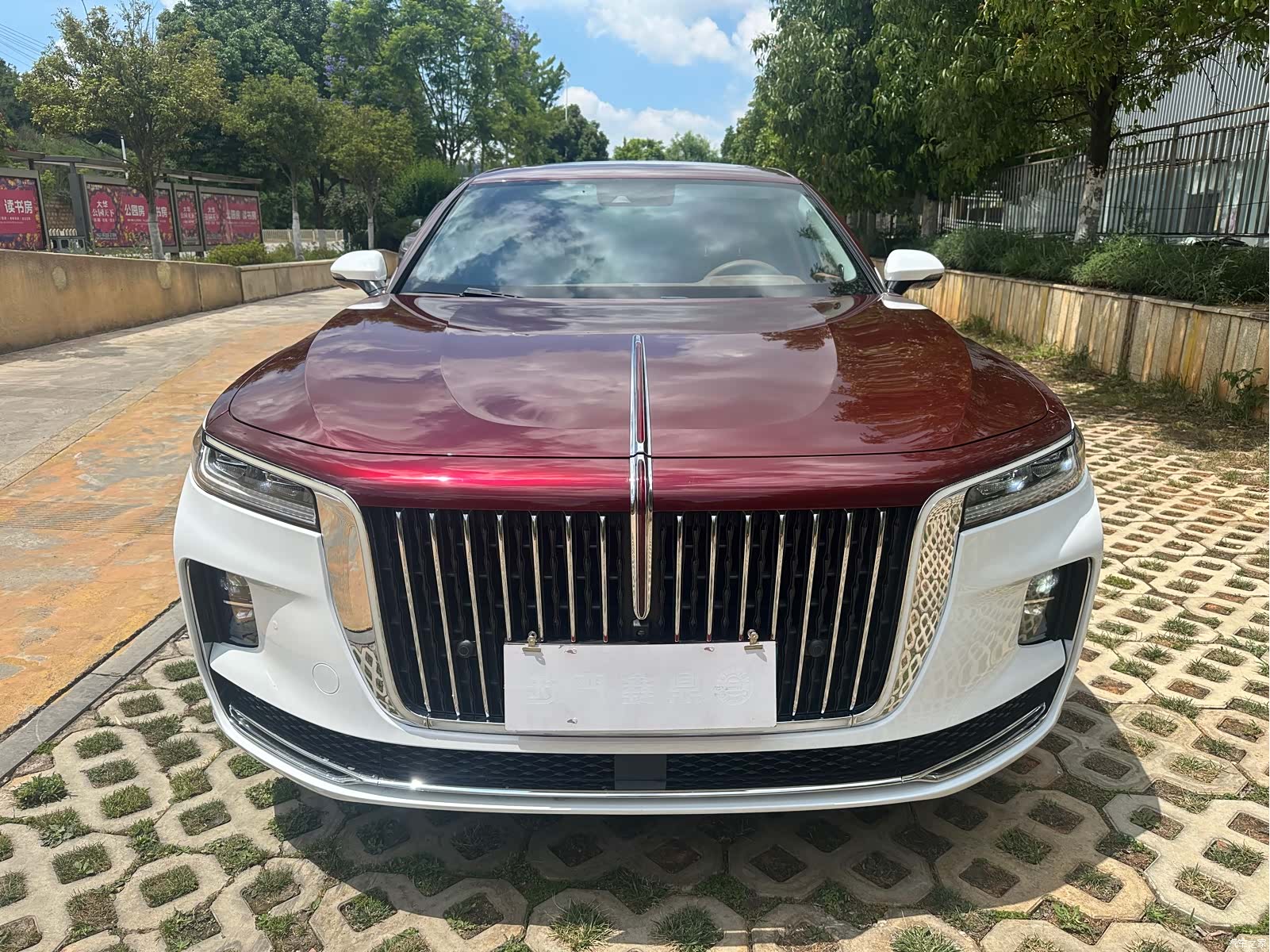 Hongqi H9, 2022 2