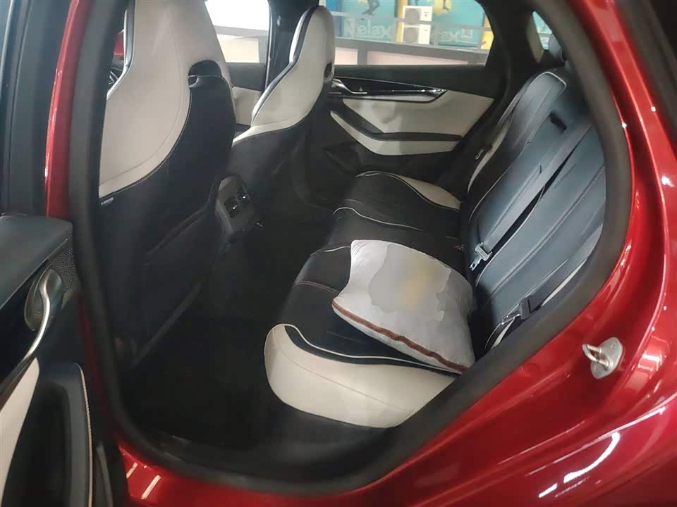 BYD Qin Yuan BYD Qin Yuan