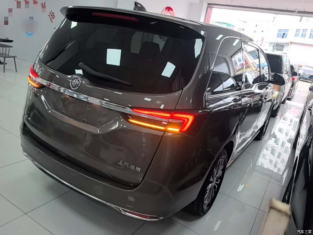 Buick GL8, 2023 7