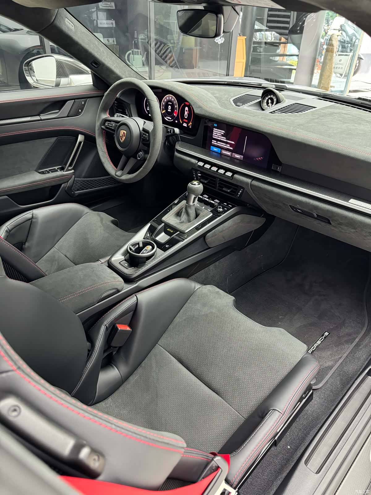 Porsche 911, 2026 15