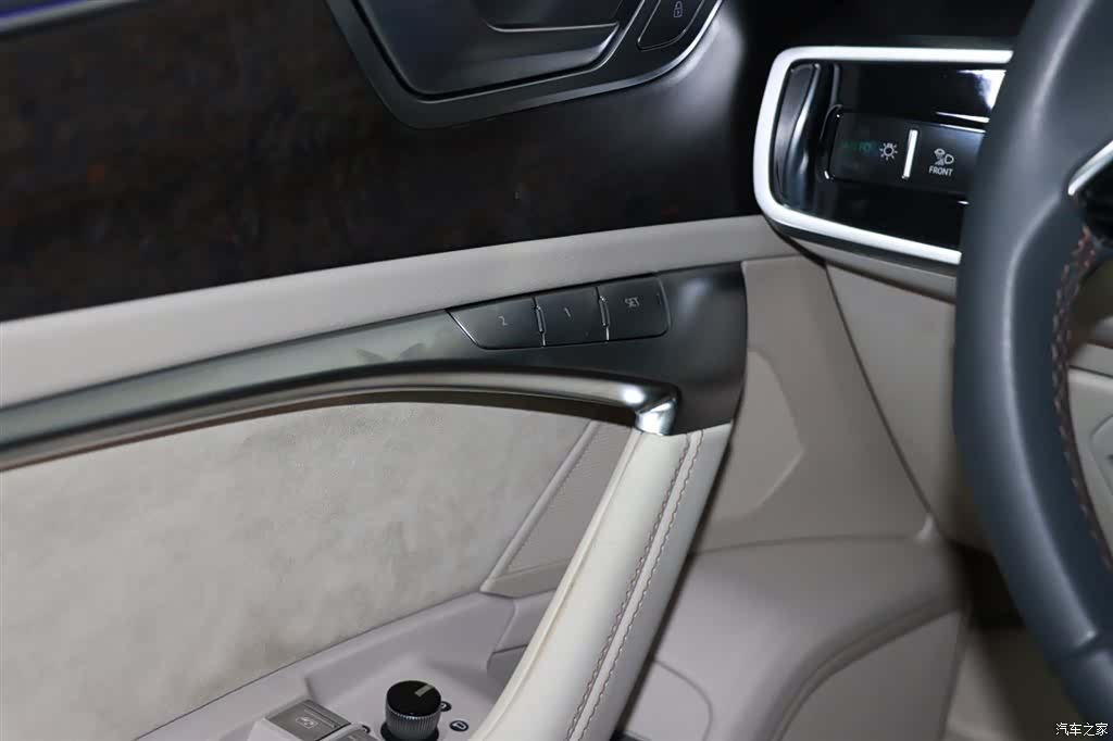 Audi A6L, 2022 11