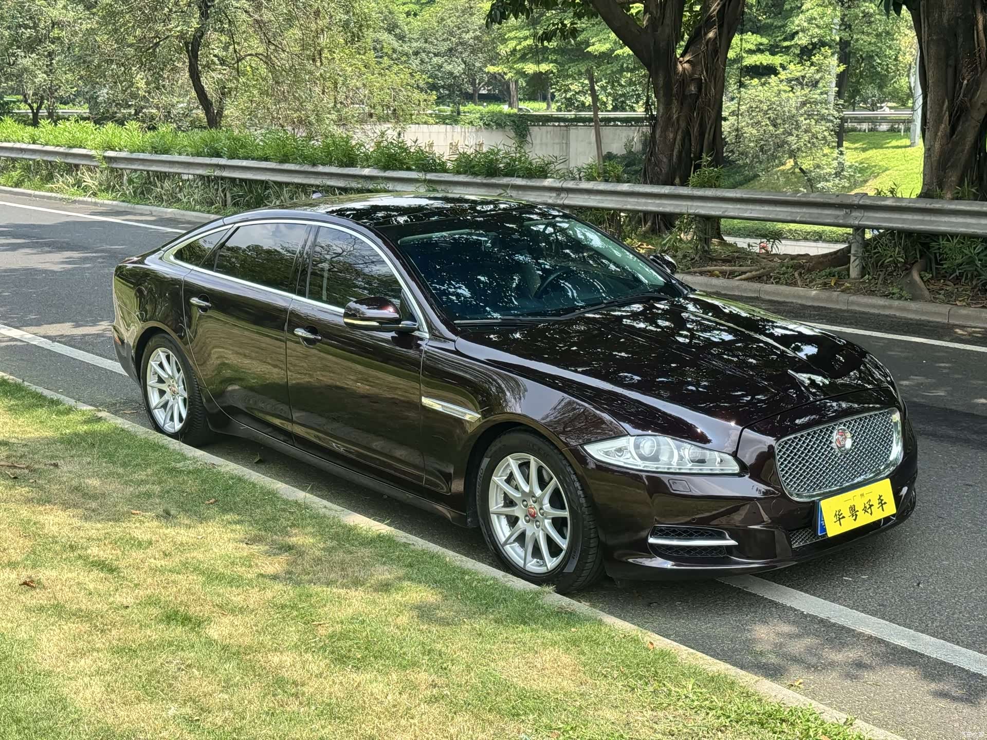 Jaguar XJ, 2014 6