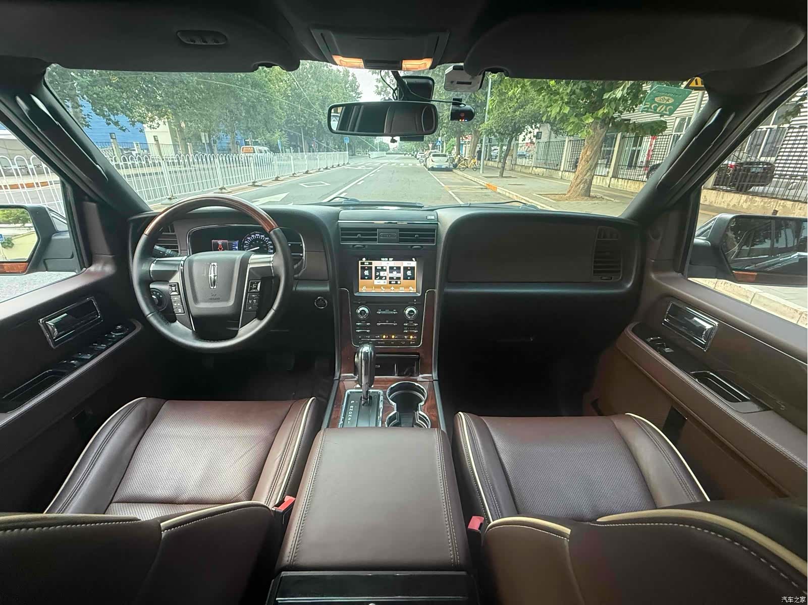 Lincoln Navigator, 2017 22