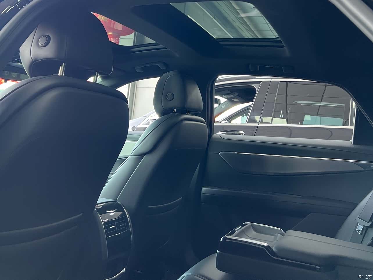 Cadillac CT6, 2024 8