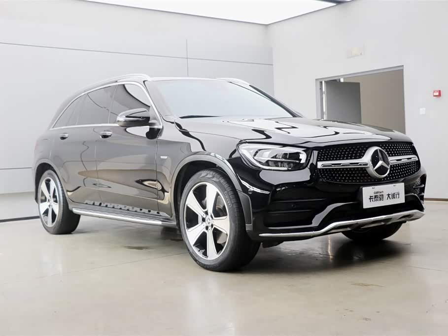 Mercedes-Benz GLC Mercedes-Benz GLC