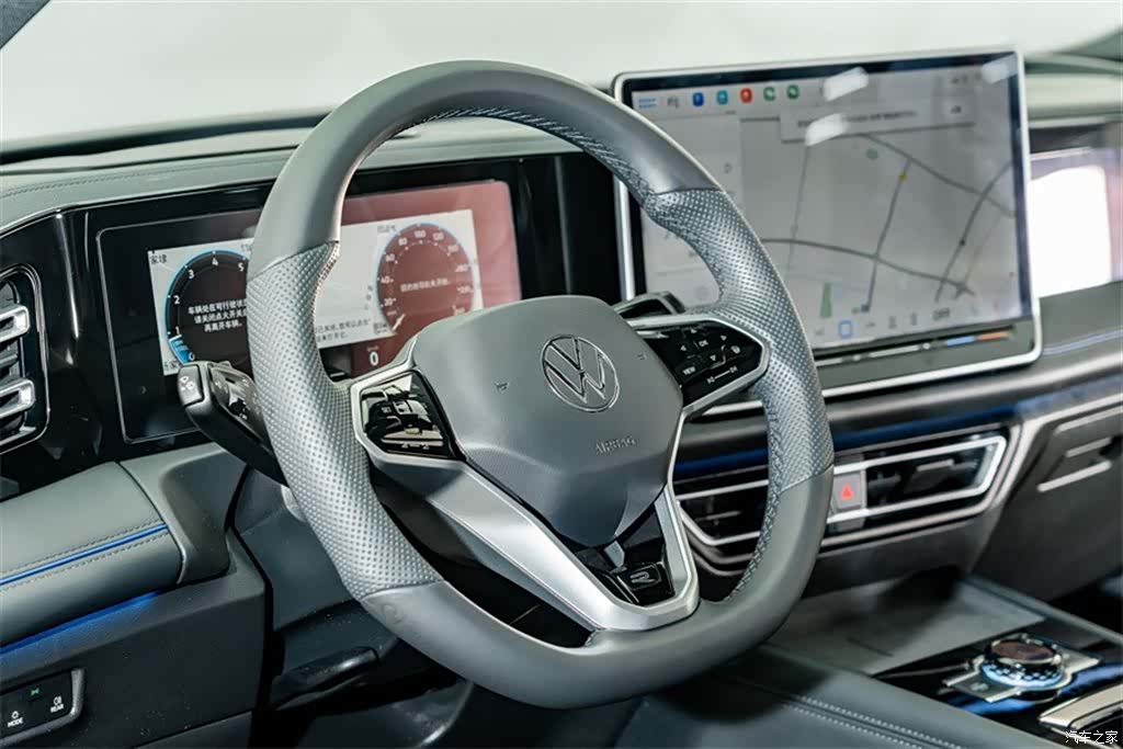 Volkswagen Tiguan L, 2025 12