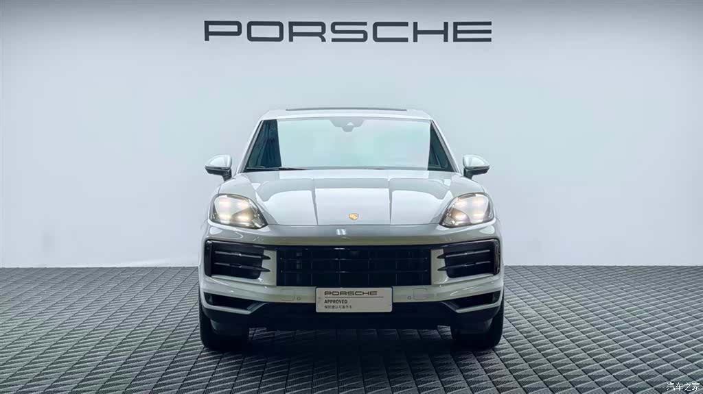 Porsche Cayenne, 2025 2