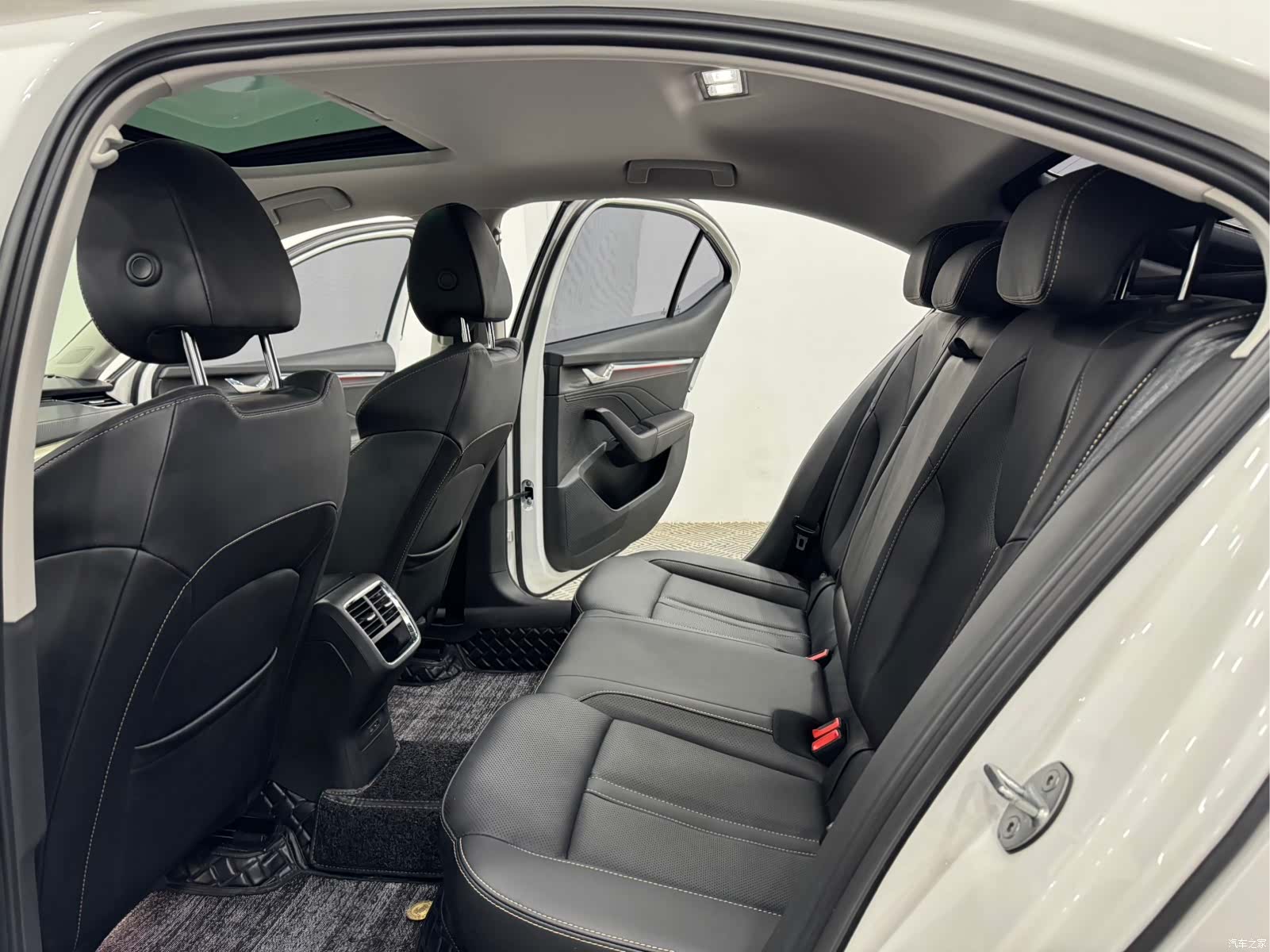 Skoda Octavia, 2022 6