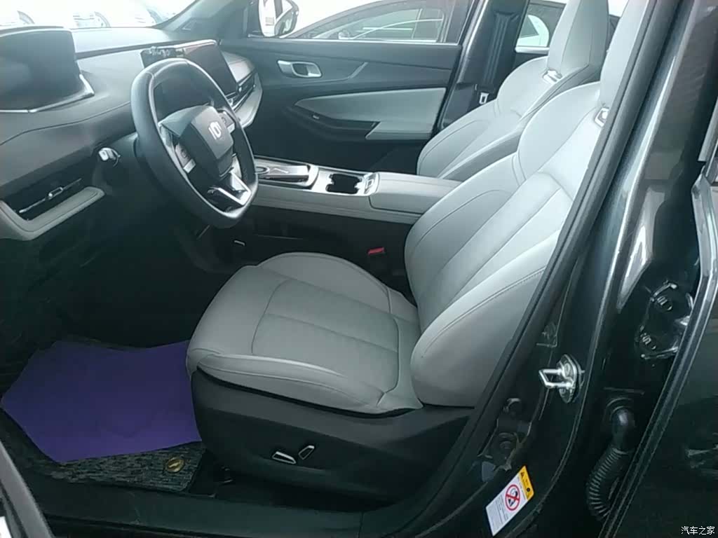 Changan Eado, 2025 15