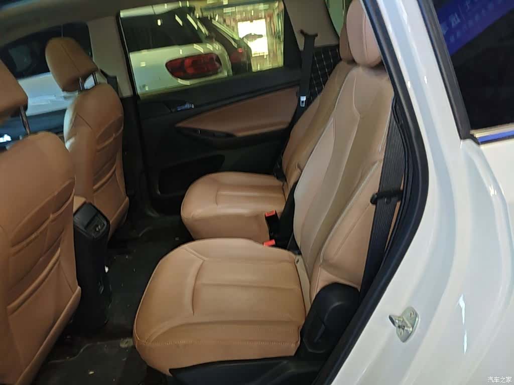 Buick GL6, 2023 17