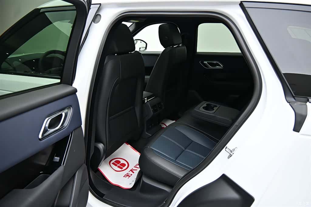 Land Rover Range Rover, 2026 13