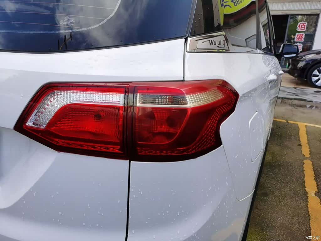 Wuling Hongguang, 2022 24