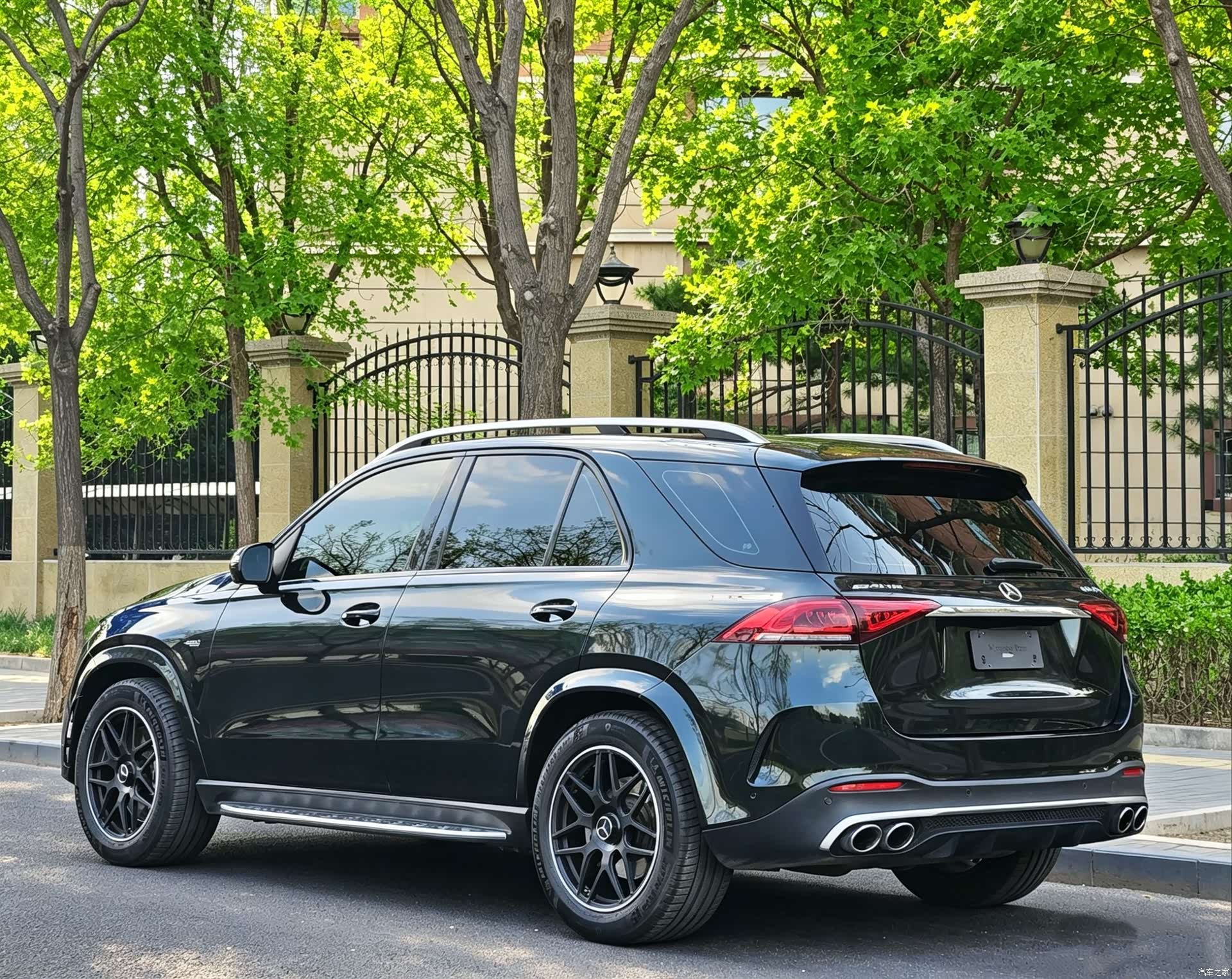 Mercedes-Benz GLE, 2021 3