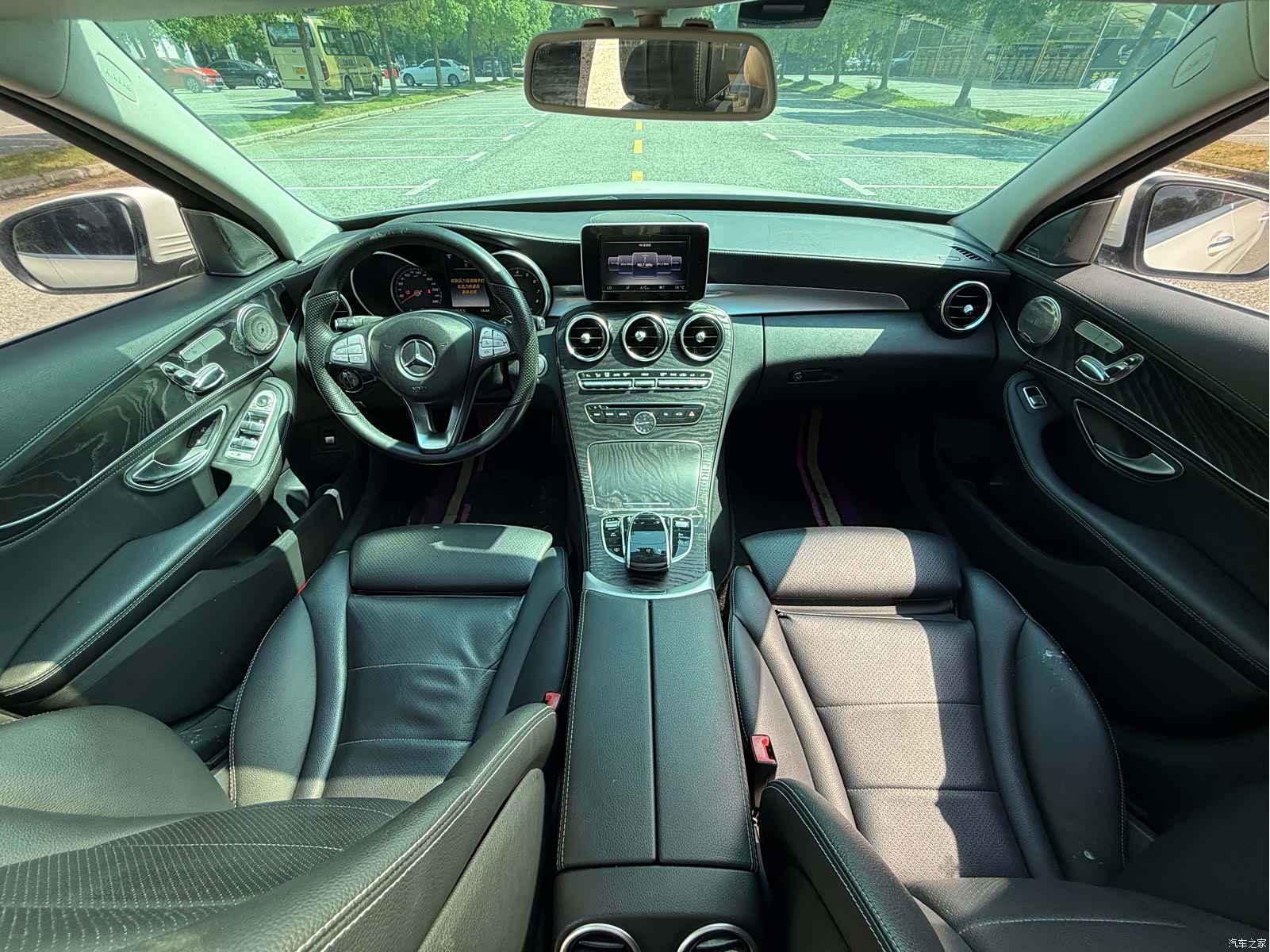 Mercedes-Benz C-Class, 2015 9